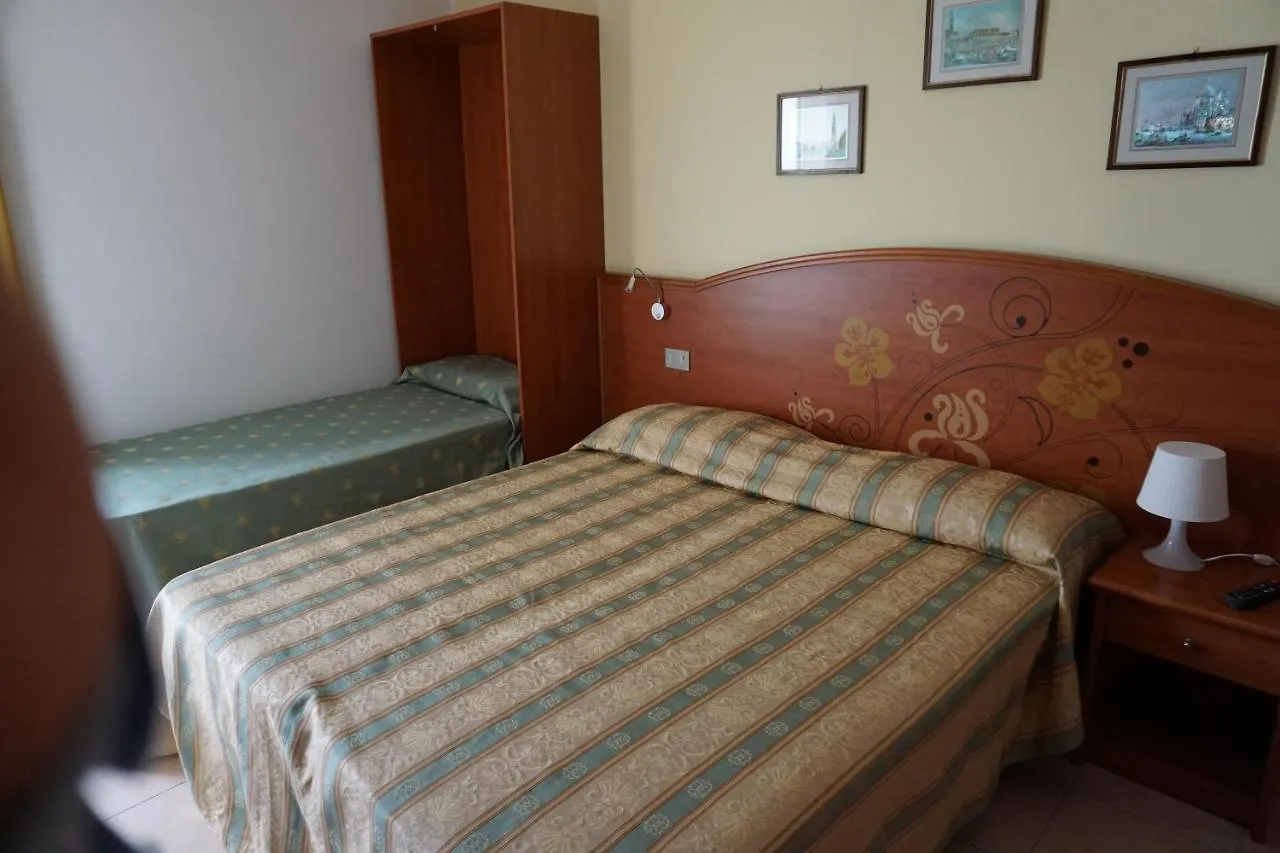 Hotel Ideal Sottomarina