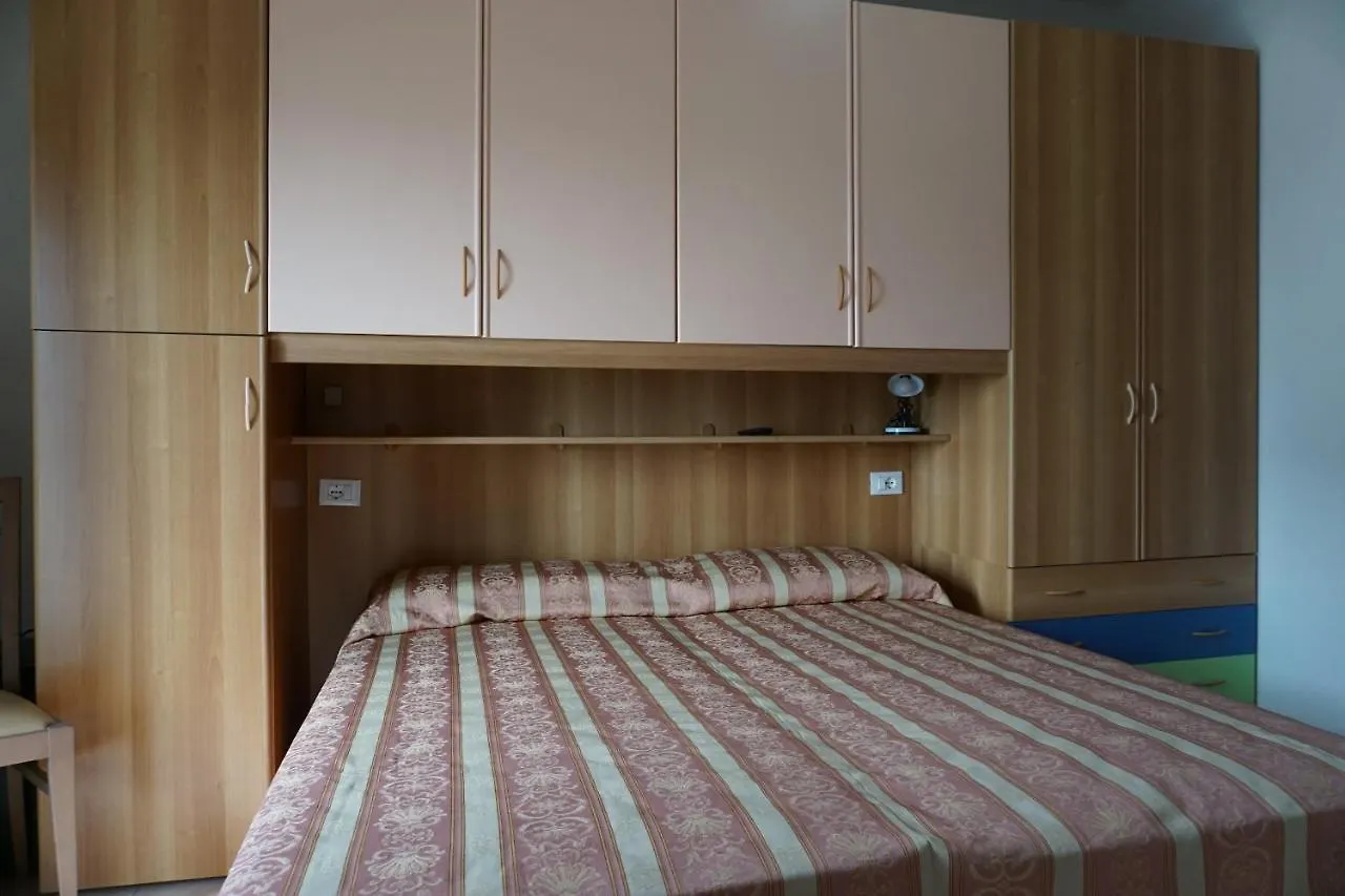 Hotel Ideal Sottomarina 3*,  Italy