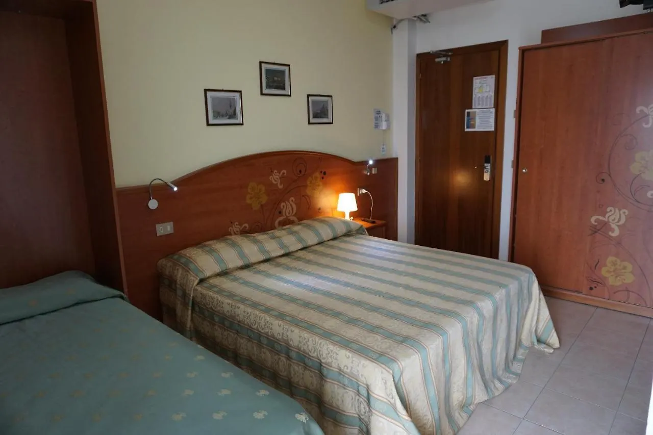 ***  Hotel Ideal Sottomarina Italy