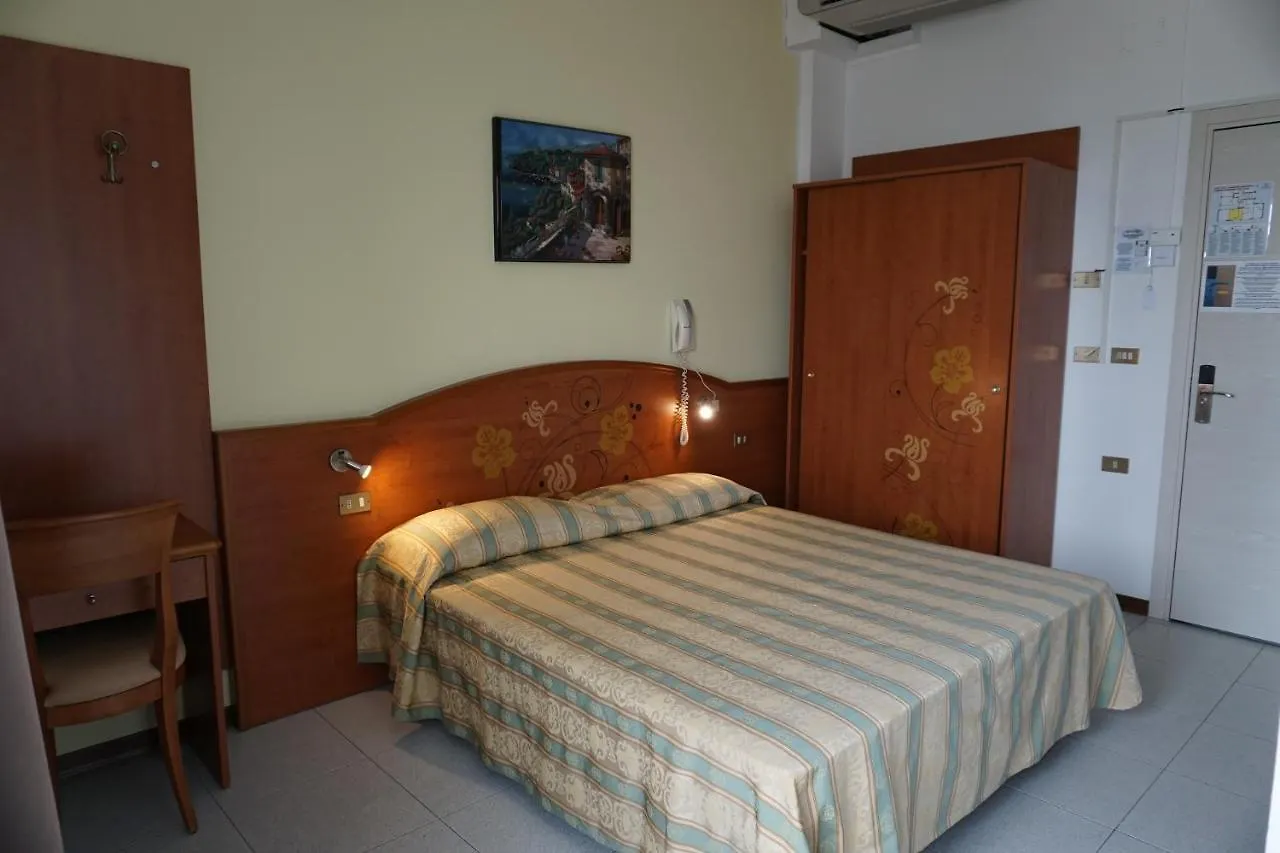 Hotel Ideal Sottomarina